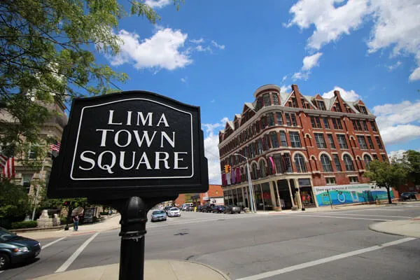 Lima Town Square Sign